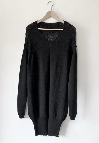 Black lightweight long sweater - black,